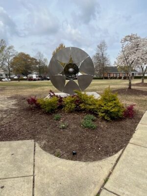 Seven Point Star, metal sculpture by Hanna Jubran